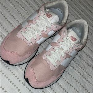 New Balance 237 Women's Blush and White Sneakers